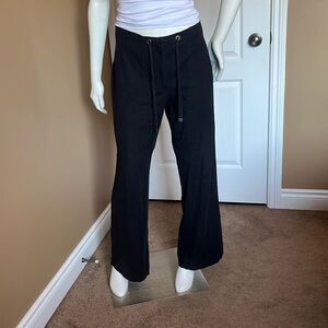 Reitmans casual black pants with wide leg sleeves/Size 13